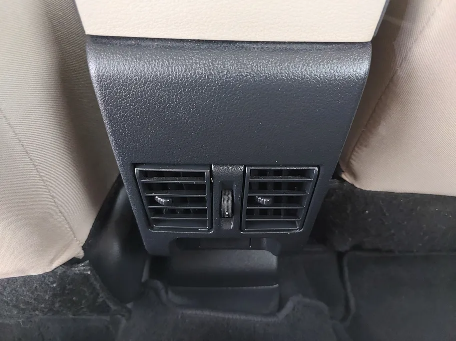 2023 تويوتا Yaris  Y 