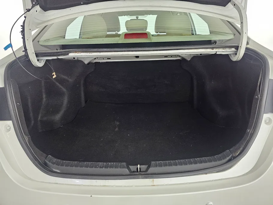 تويوتا يارس Y 2022 