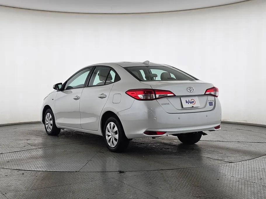 تويوتا يارس Y 2022 