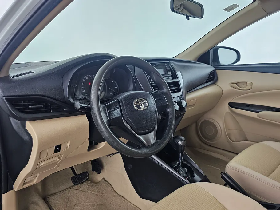 تويوتا يارس Y 2022 