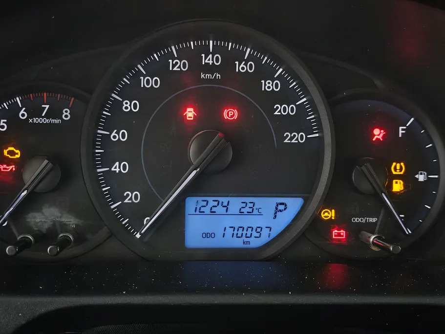 تويوتا يارس Y 2022 