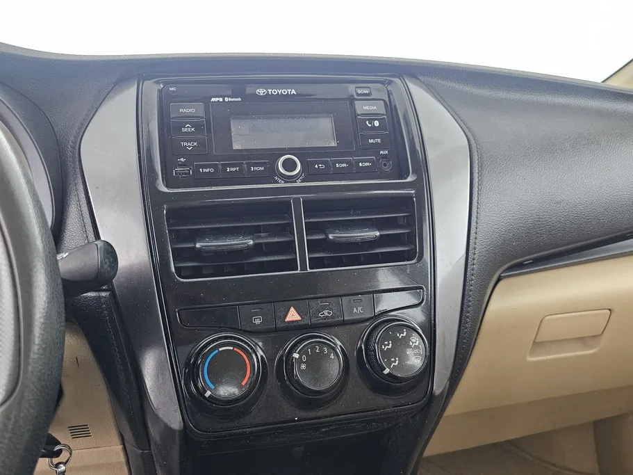 تويوتا يارس Y 2022 