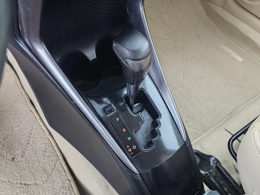 تويوتا يارس Y 2022 