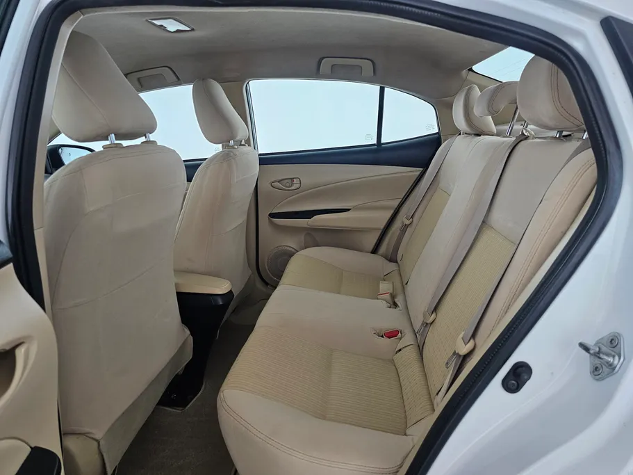 تويوتا يارس Y 2022 