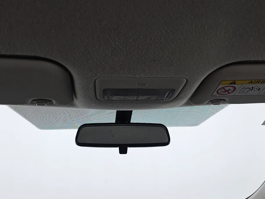 تويوتا كورولا XLI 2023 