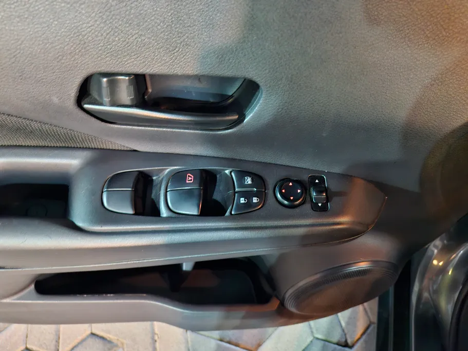 نيسان كيكس SV 2024 