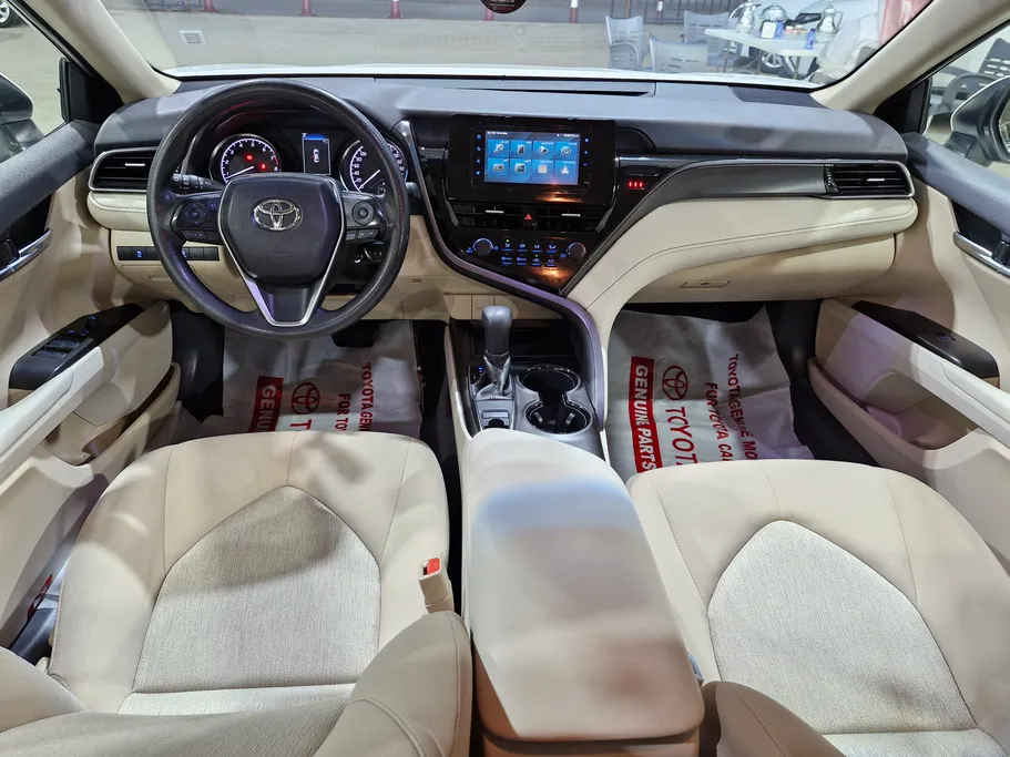 تويوتا كامري LE 2023 