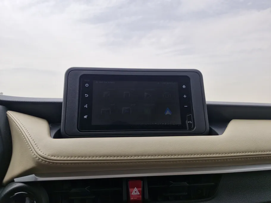 2024 Toyota Yaris  Y 