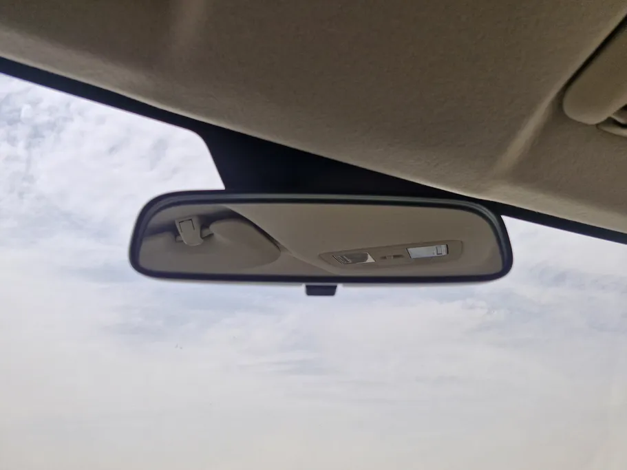 2024 Toyota Yaris  Y 