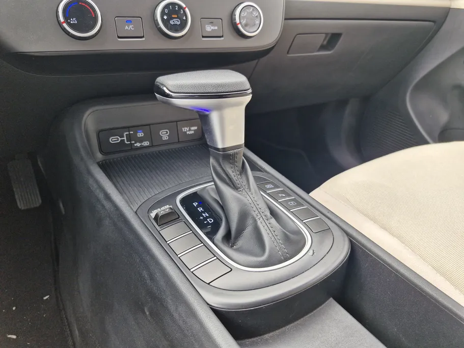 2024 Hyundai Kona Fleet 