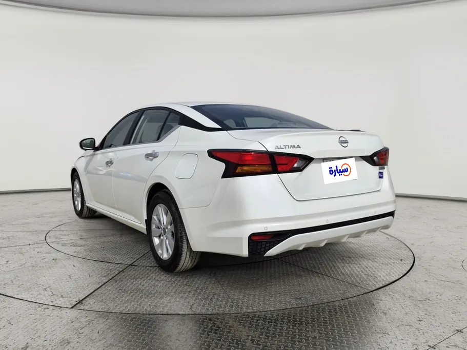 نيسان التيما S 2023 