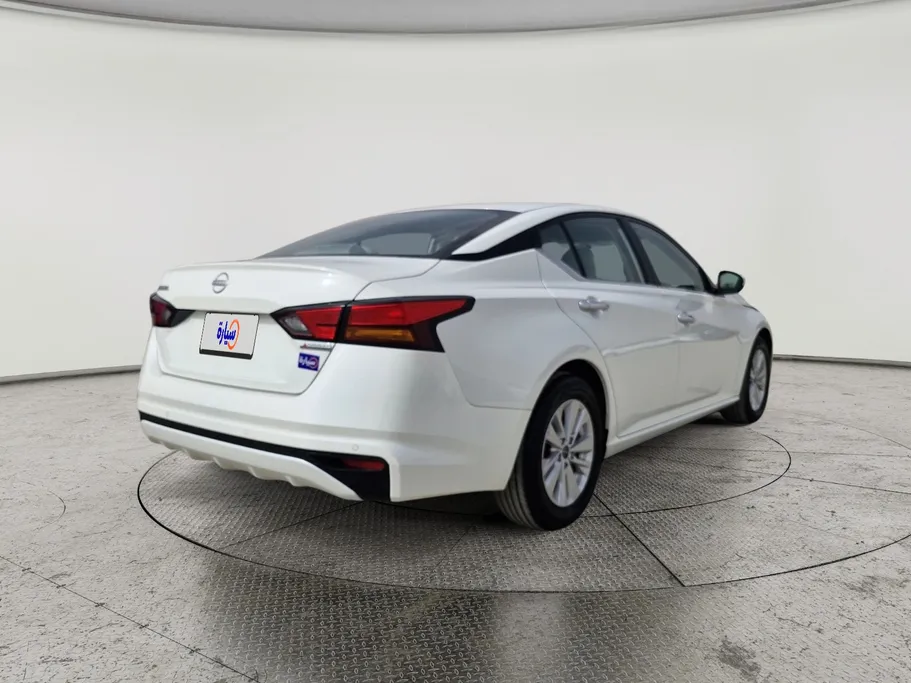 نيسان التيما S 2023 