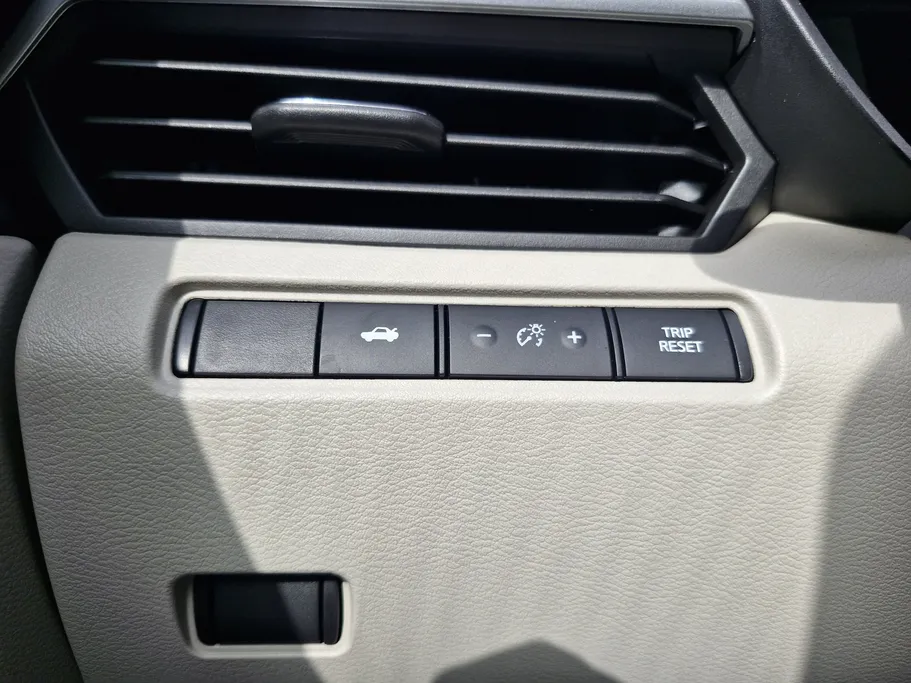 نيسان التيما S 2023 