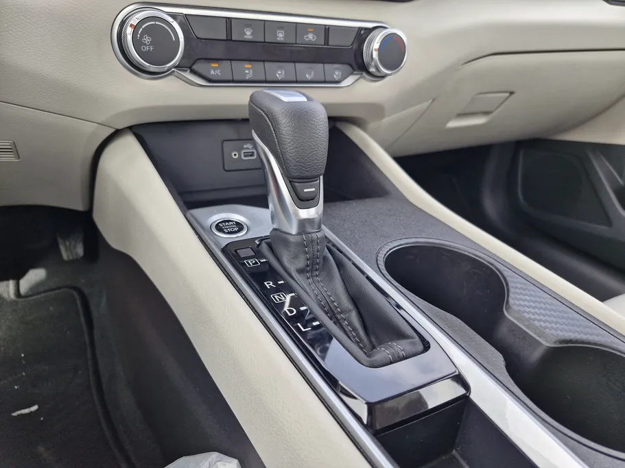 نيسان التيما S 2023 