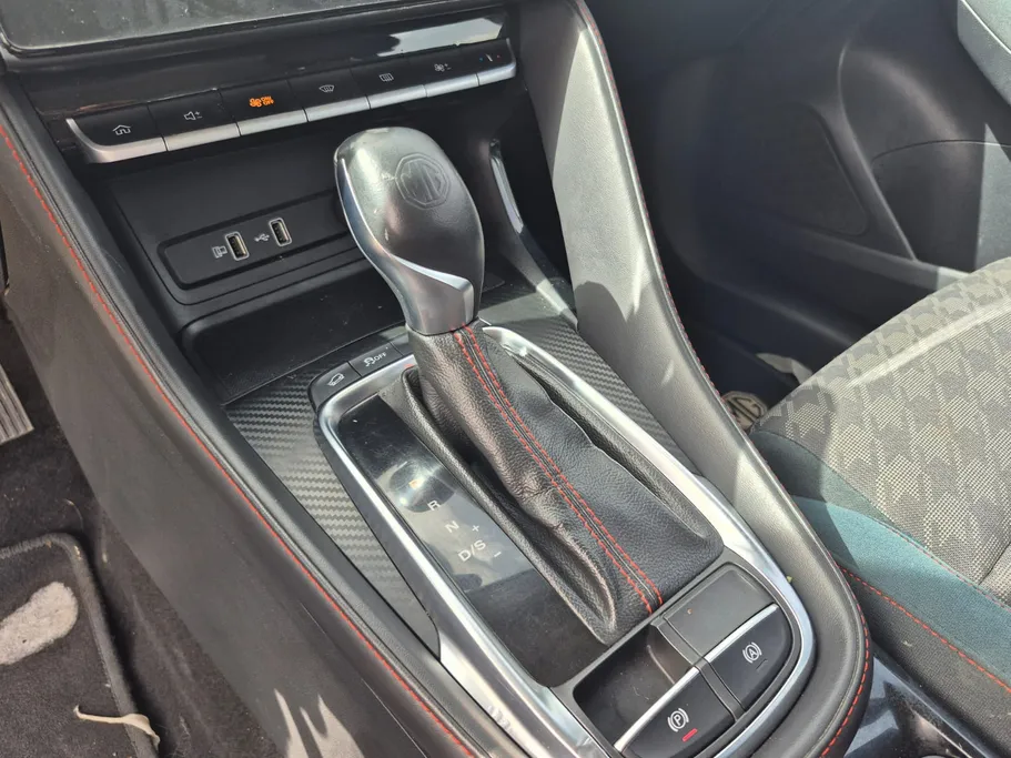 ام جي ZS STD 2022 