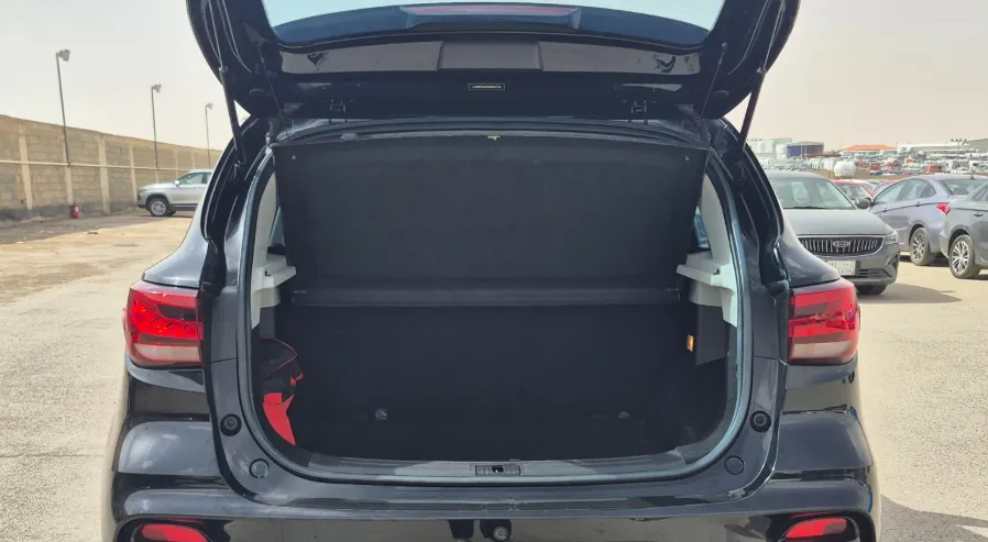 ام جي ZS STD 2022 