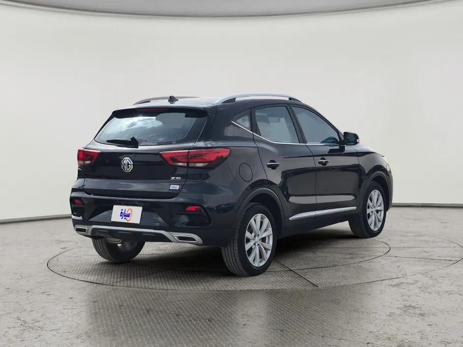 2022 MG ZS STD 