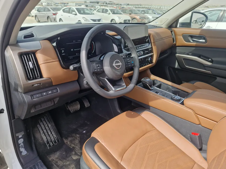 2023 Nissan Pathfinder SL 