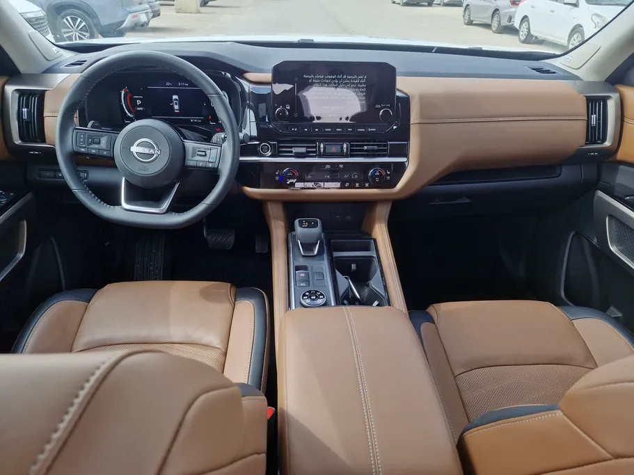 2023 Nissan Pathfinder SL 