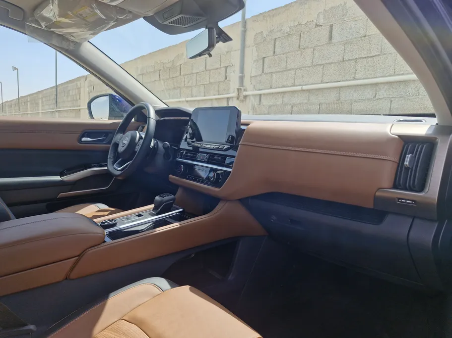 نيسان باثفندر SL 2023 