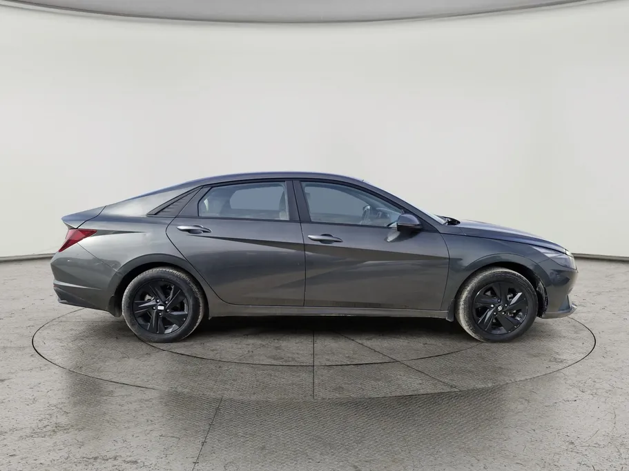 2023 هيونداي Elantra سمارت 