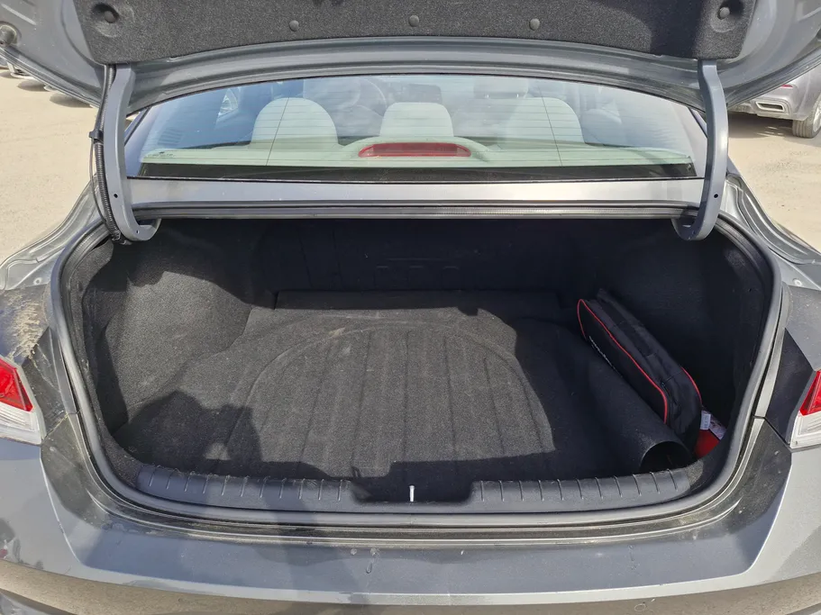 2023 هيونداي Elantra سمارت 