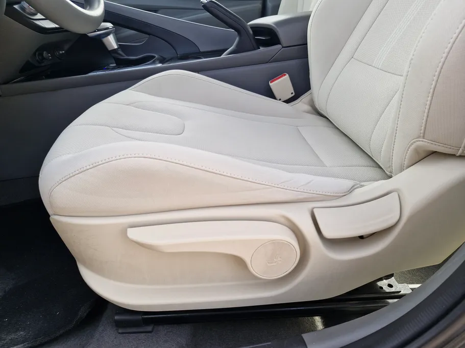 2023 هيونداي Elantra سمارت 