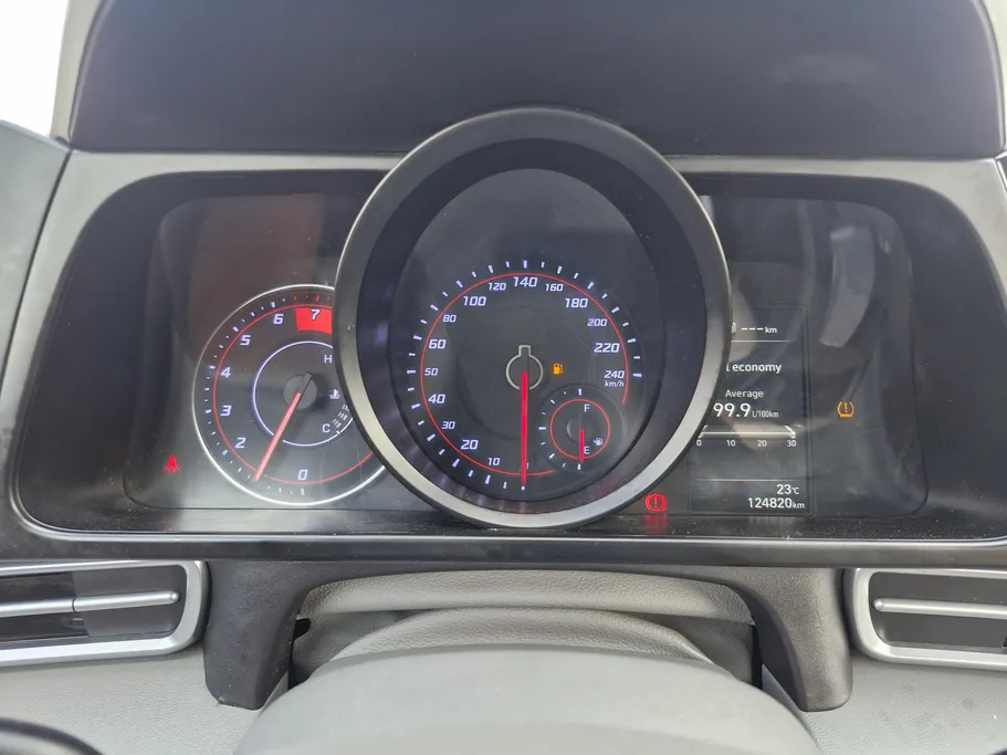 2023 هيونداي Elantra سمارت 