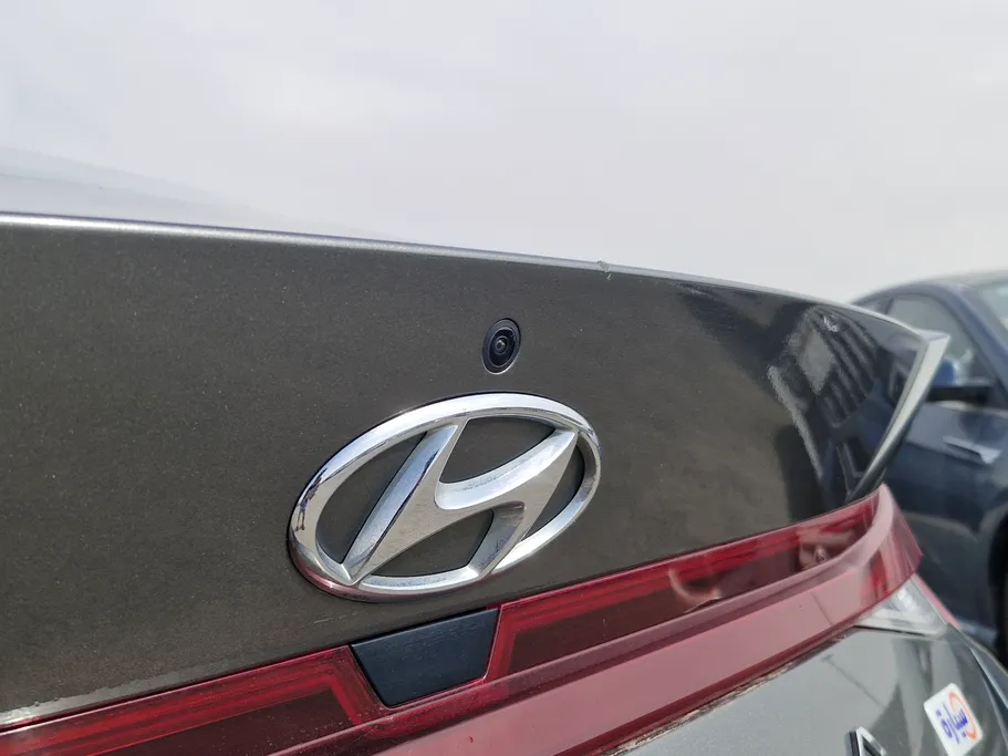2023 هيونداي Elantra سمارت 