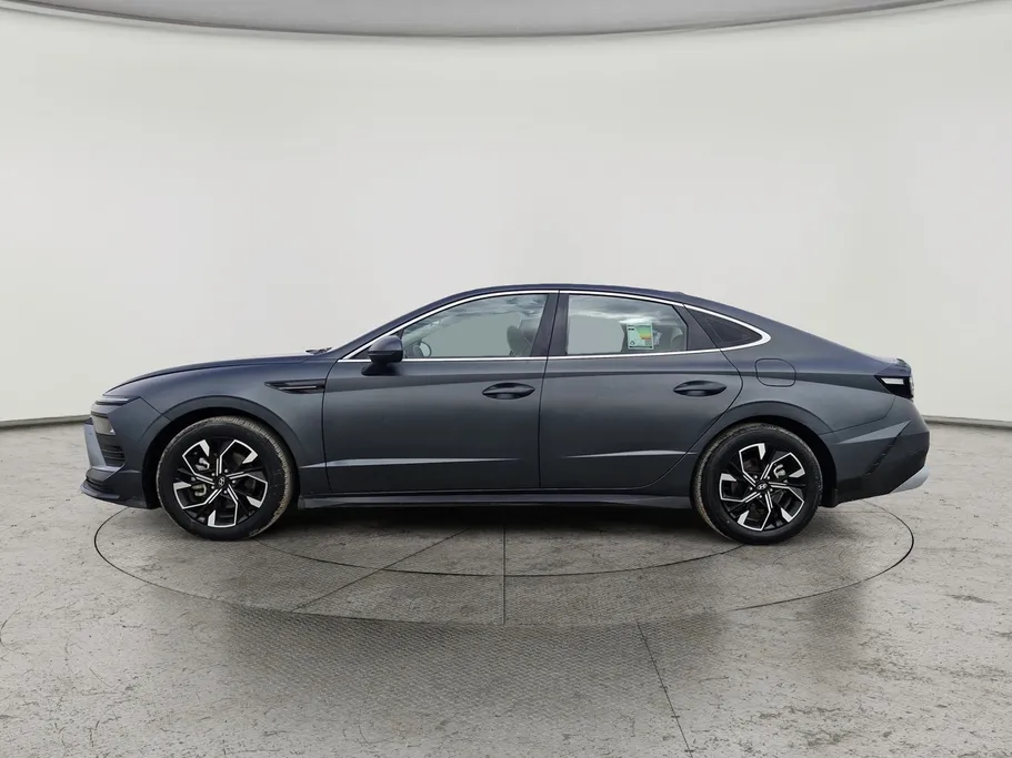 2024 Hyundai Sonata Fleet 