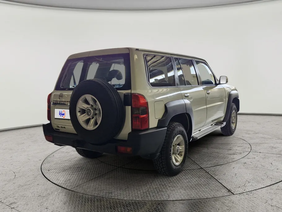 2021 Nissan Patrol GL 