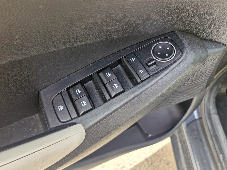 2023 Kia Seltos LX 