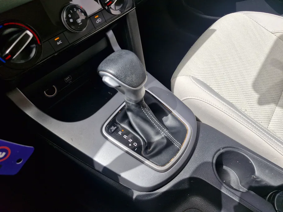 2023 Kia Seltos LX 