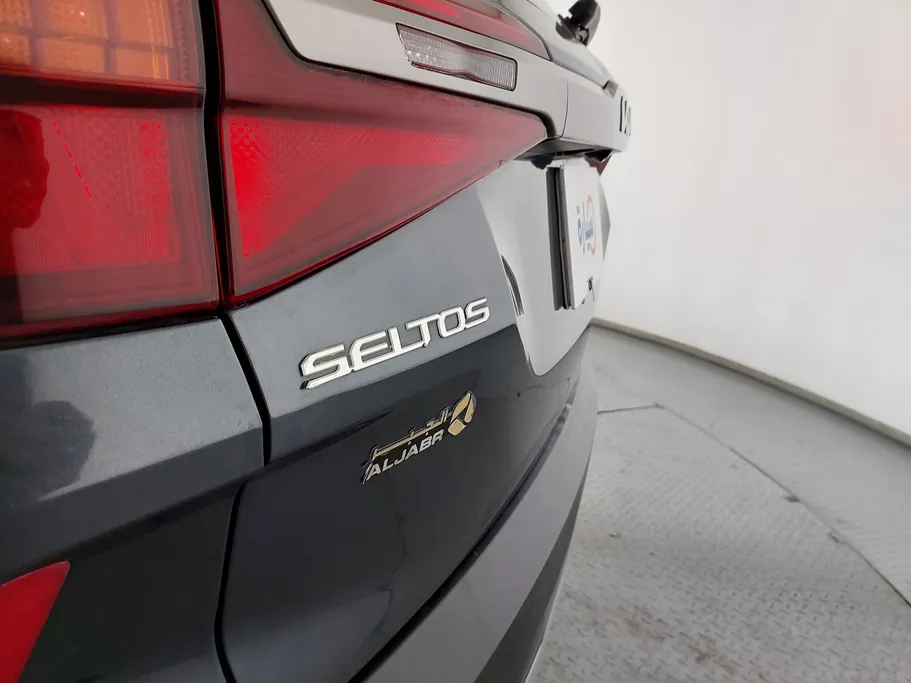2023 Kia Seltos LX 
