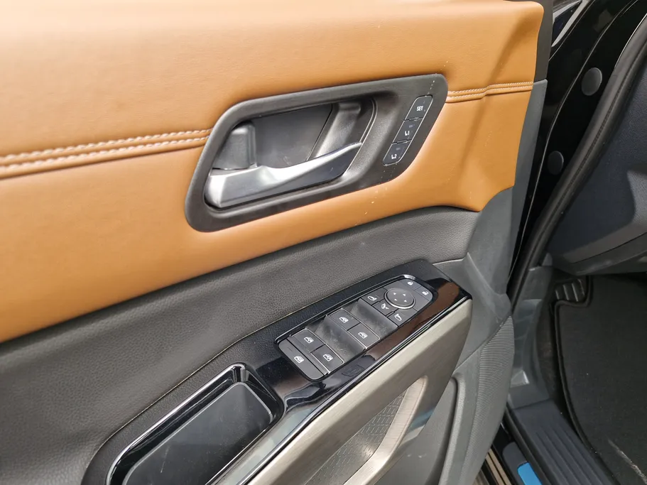 نيسان باثفندر SL 2023 