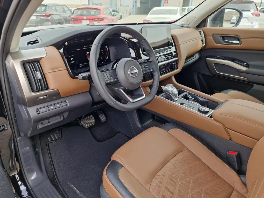 نيسان باثفندر SL 2023 