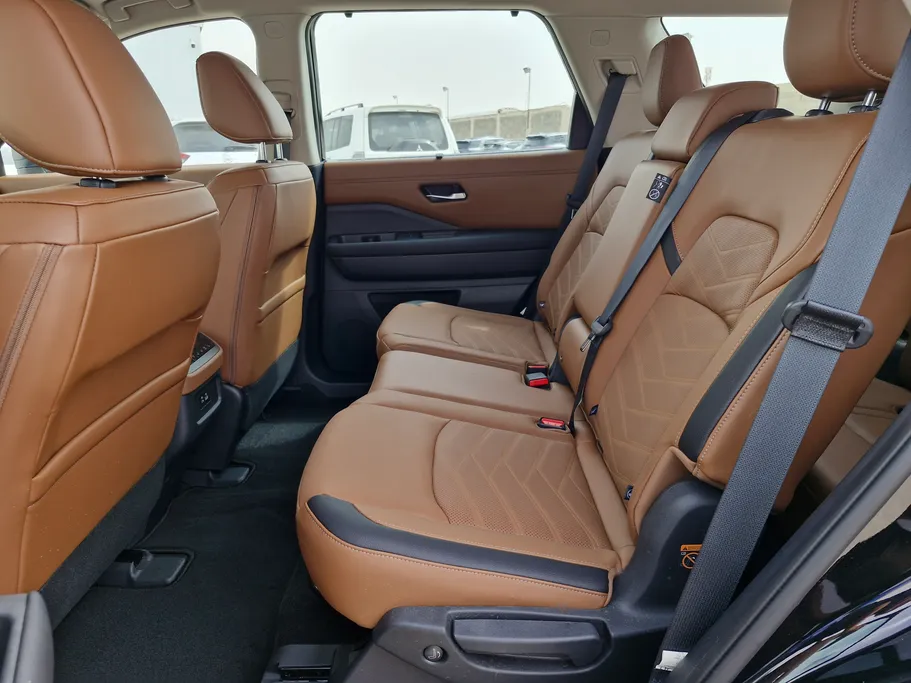 نيسان باثفندر SL 2023 