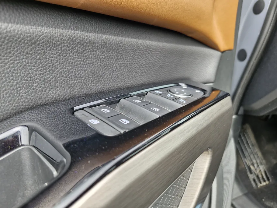 نيسان باثفندر SL 2023 