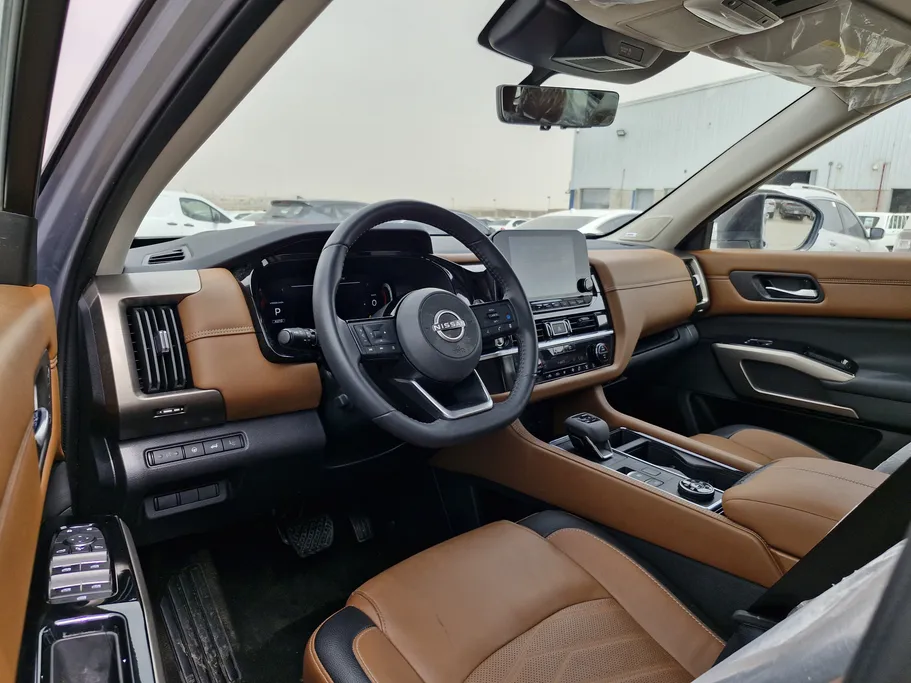 نيسان باثفندر SL 2023 