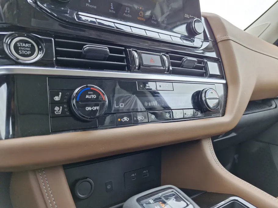 نيسان باثفندر SL 2023 