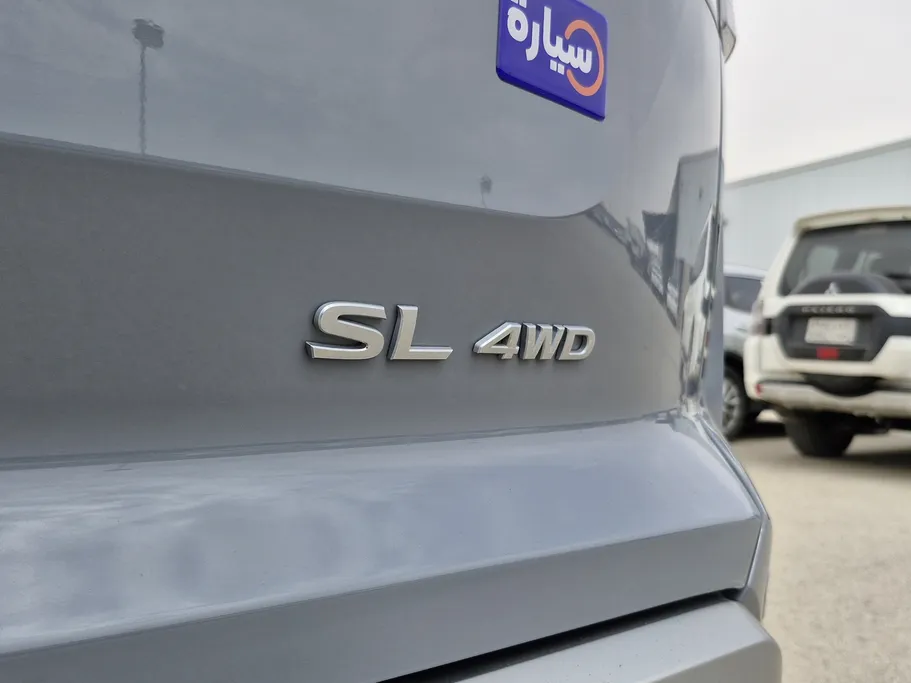 نيسان باثفندر SL 2023 