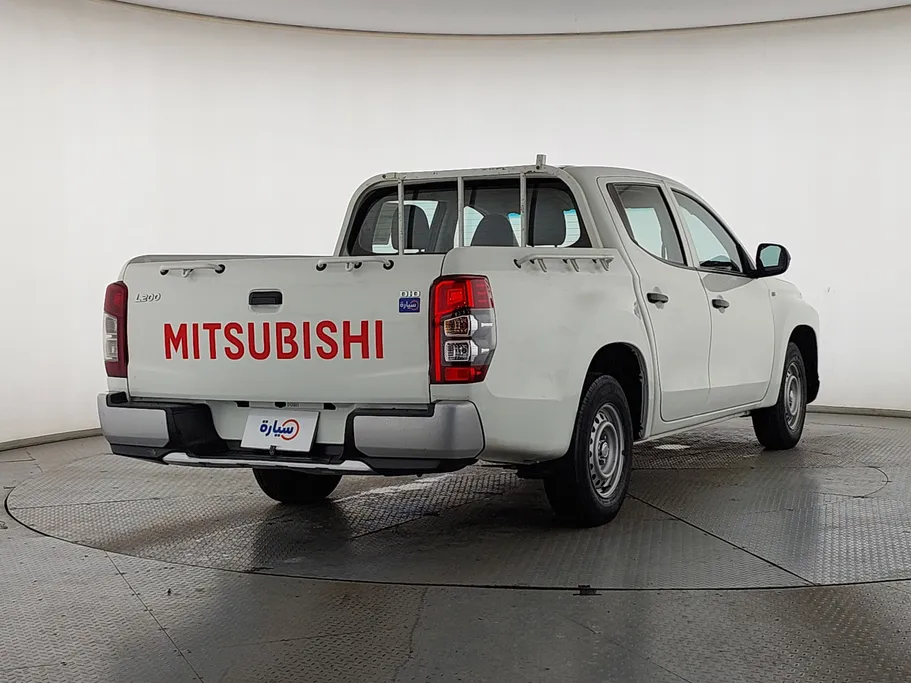 ميتسوبيشي L200 DC 4x2 Diesel 2021 
