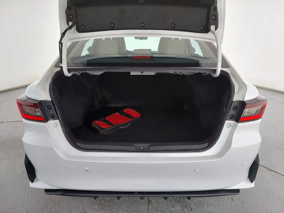 2023 Toyota Yaris  Y 