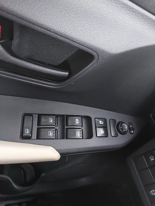 2023 Toyota Yaris  Y 