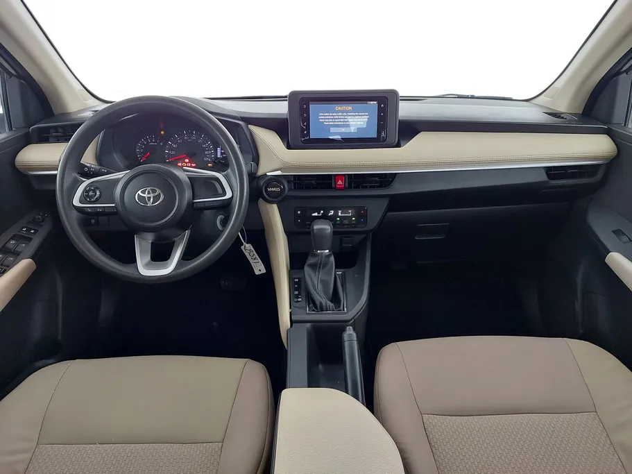 2023 Toyota Yaris  Y 