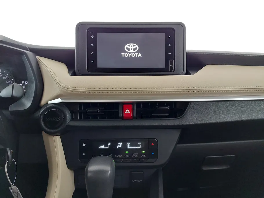 2023 Toyota Yaris  Y 