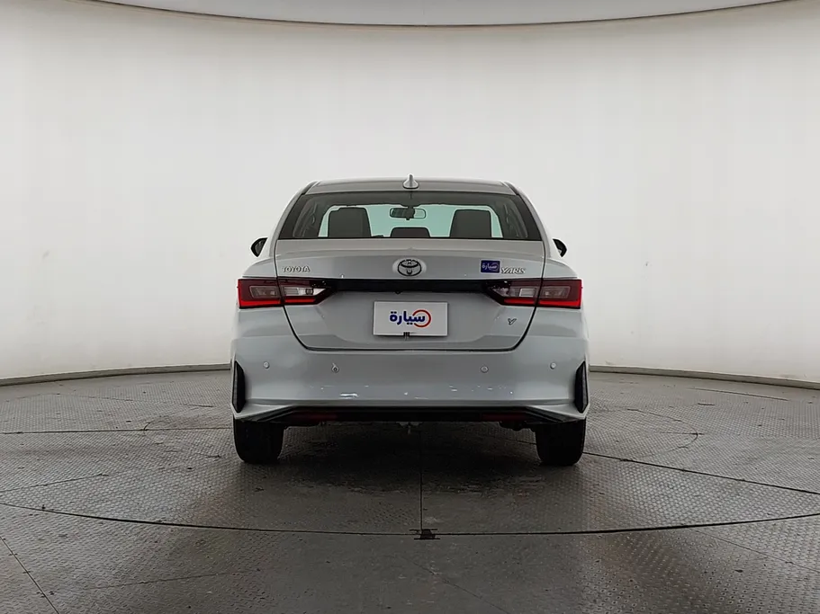 2023 Toyota Yaris  Y 