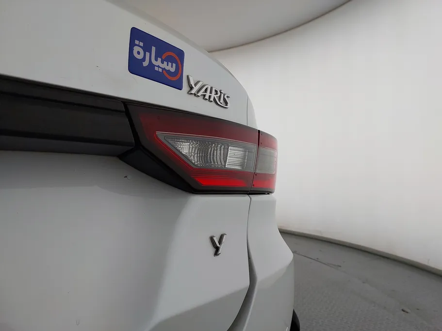 2023 Toyota Yaris  Y 