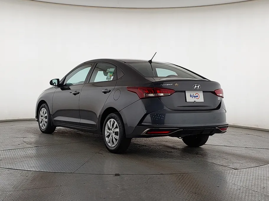 هيونداي اكسنت سمارت 2023 