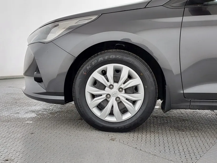 هيونداي اكسنت سمارت 2023 